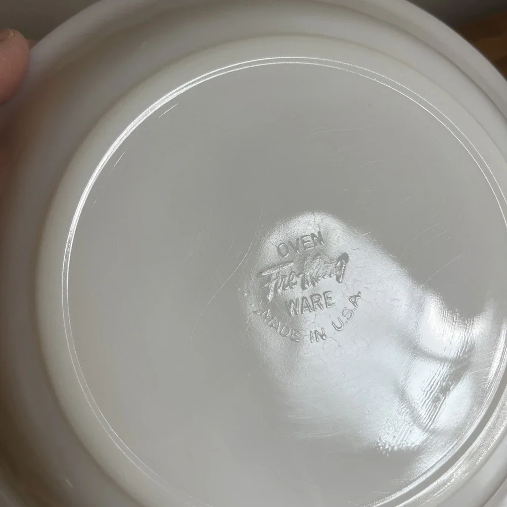 Vintage Anchor Hocking Fire King Dinnerware Swirl Bowl USA ~7.75